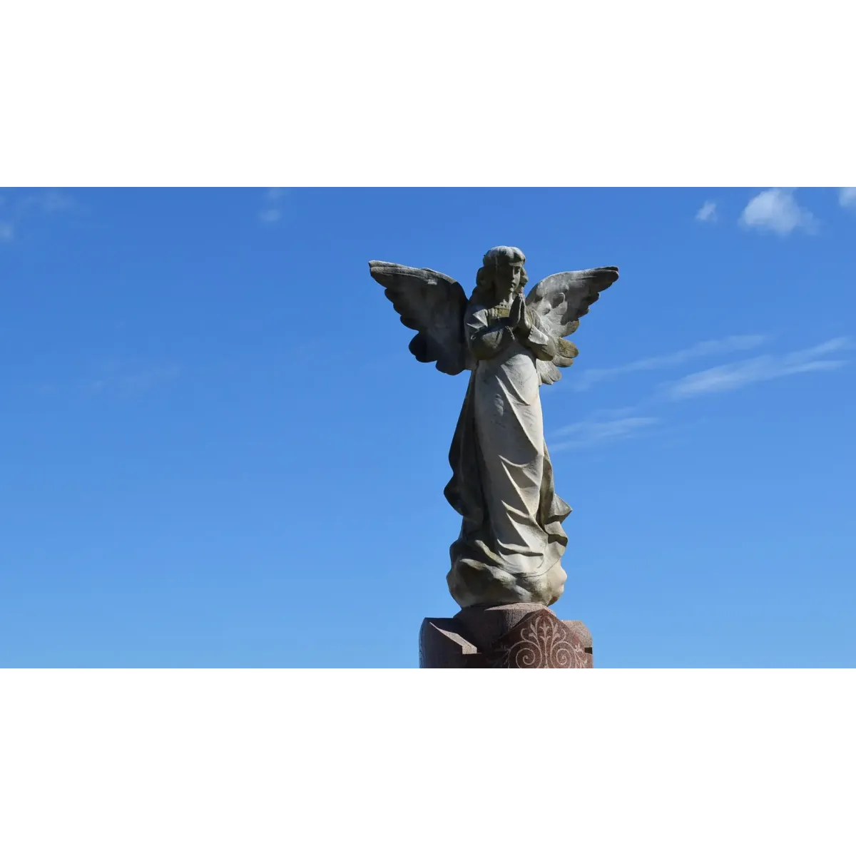 A beautiful Statue In Lithgow Cemetery  Mouse Pad (Desk Mat)